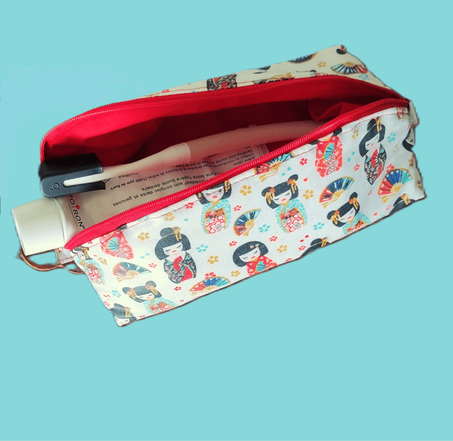 Trousse poupée japonaise